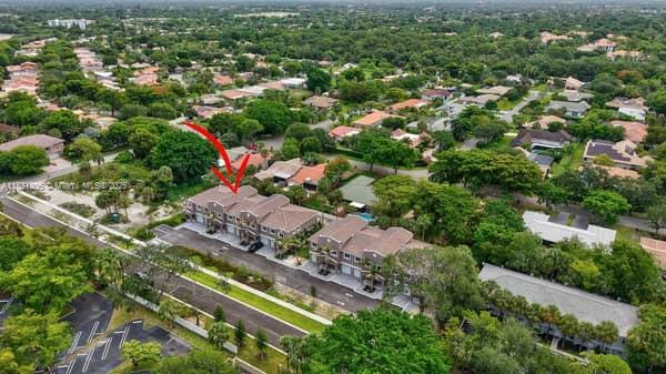 CORAL SPRINGS UNIVERSITY - Residential