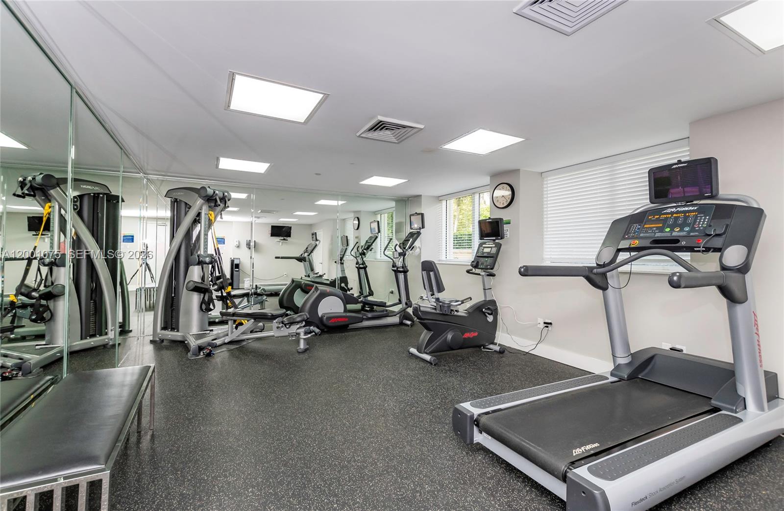 CLUB TOWER ONE CONDO - Residential Lease