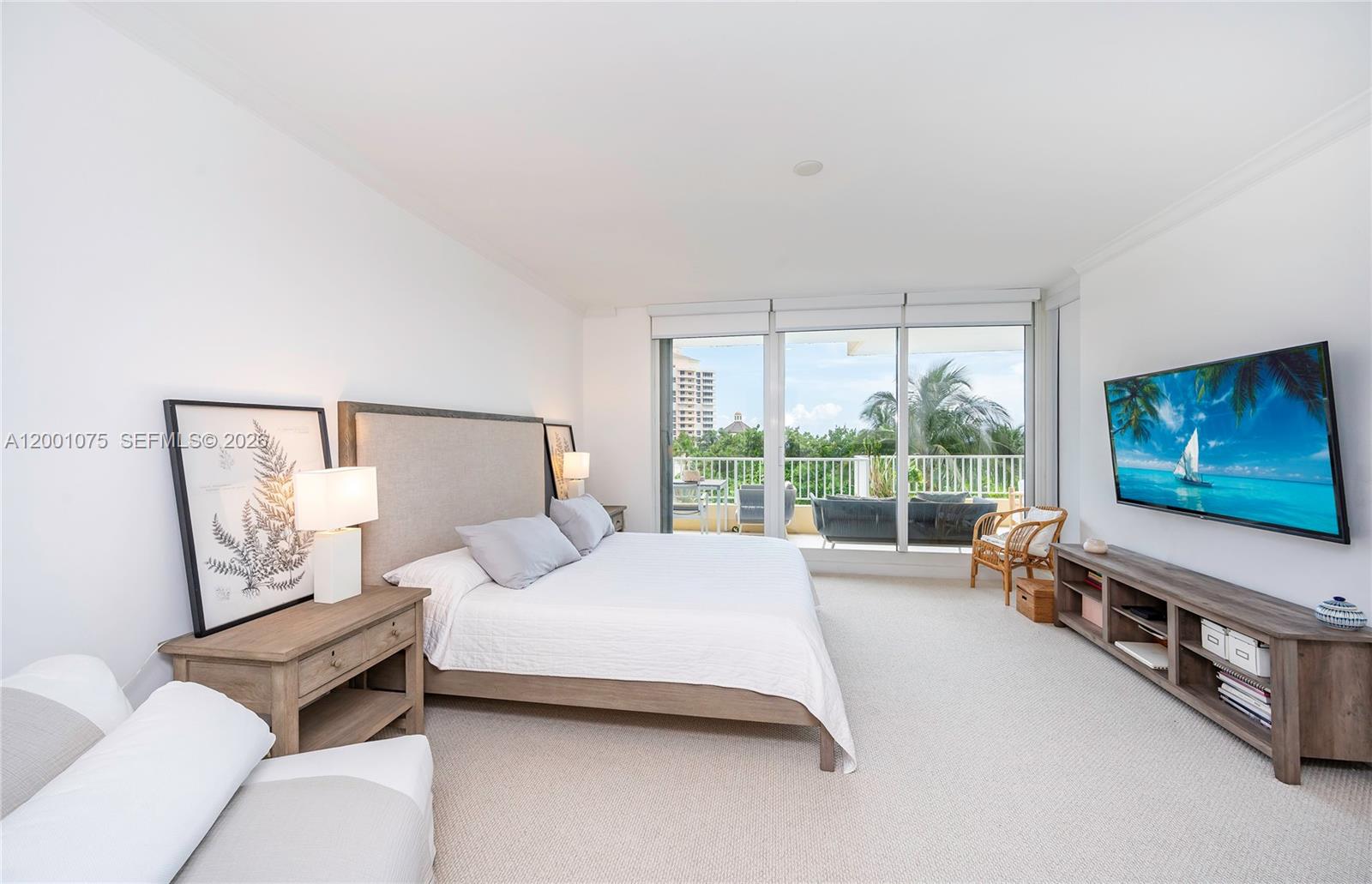 CLUB TOWER ONE CONDO - Residential Lease