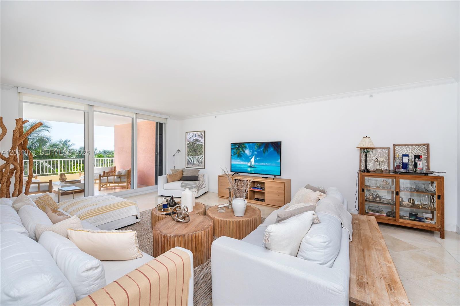 CLUB TOWER ONE CONDO - Residential Lease