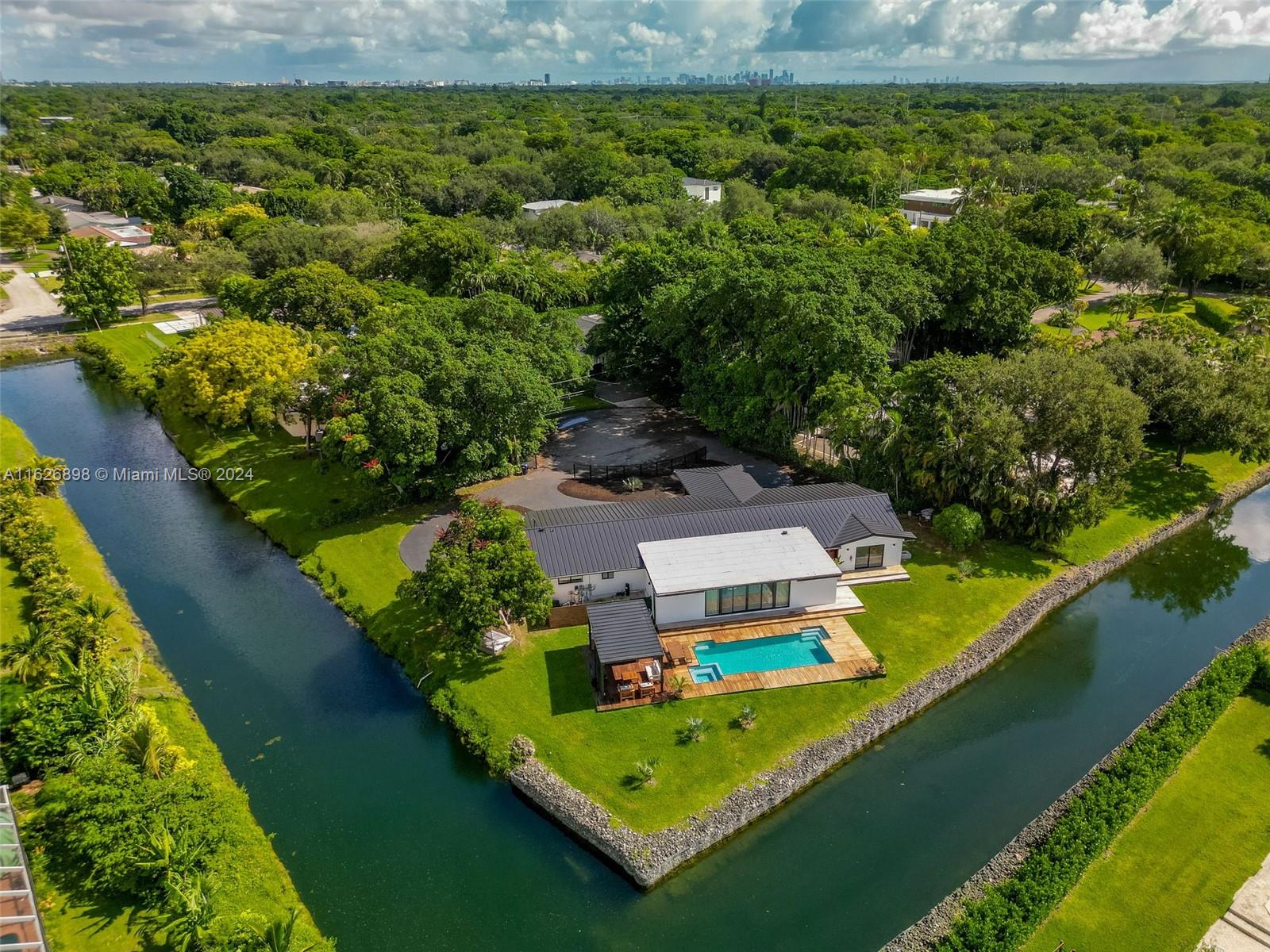 FAIRMONT ACRES SEC 1 - Residential