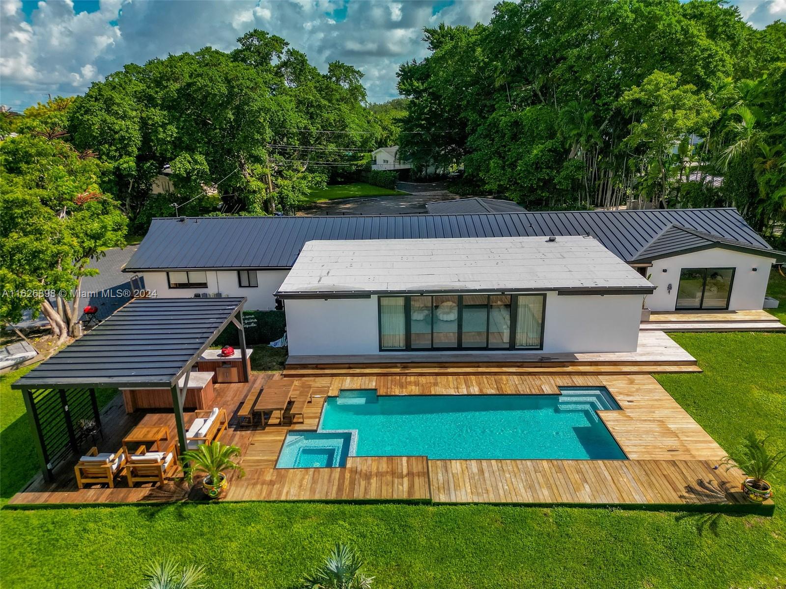 FAIRMONT ACRES SEC 1 - Residential