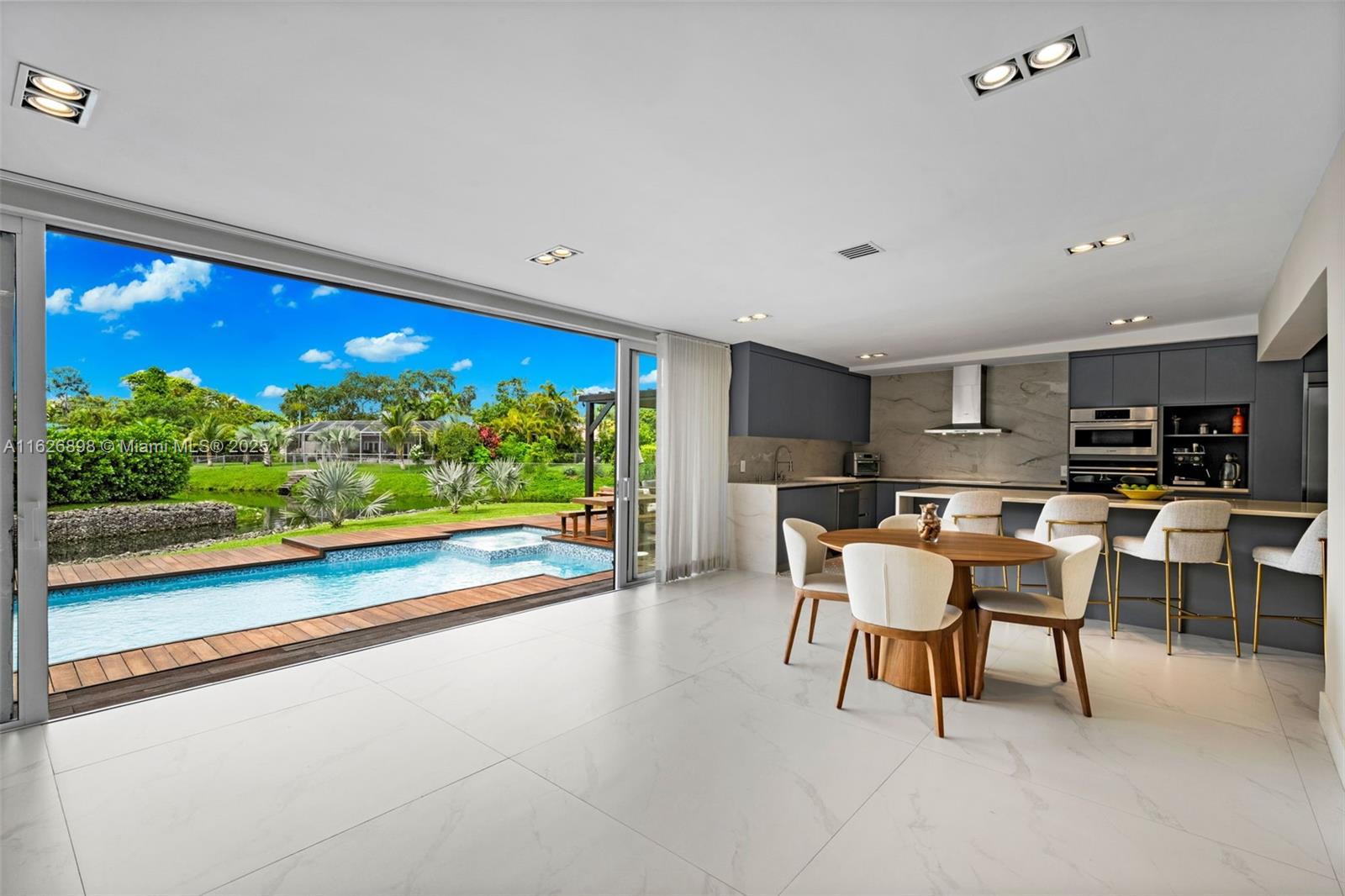 FAIRMONT ACRES SEC 1 - Residential