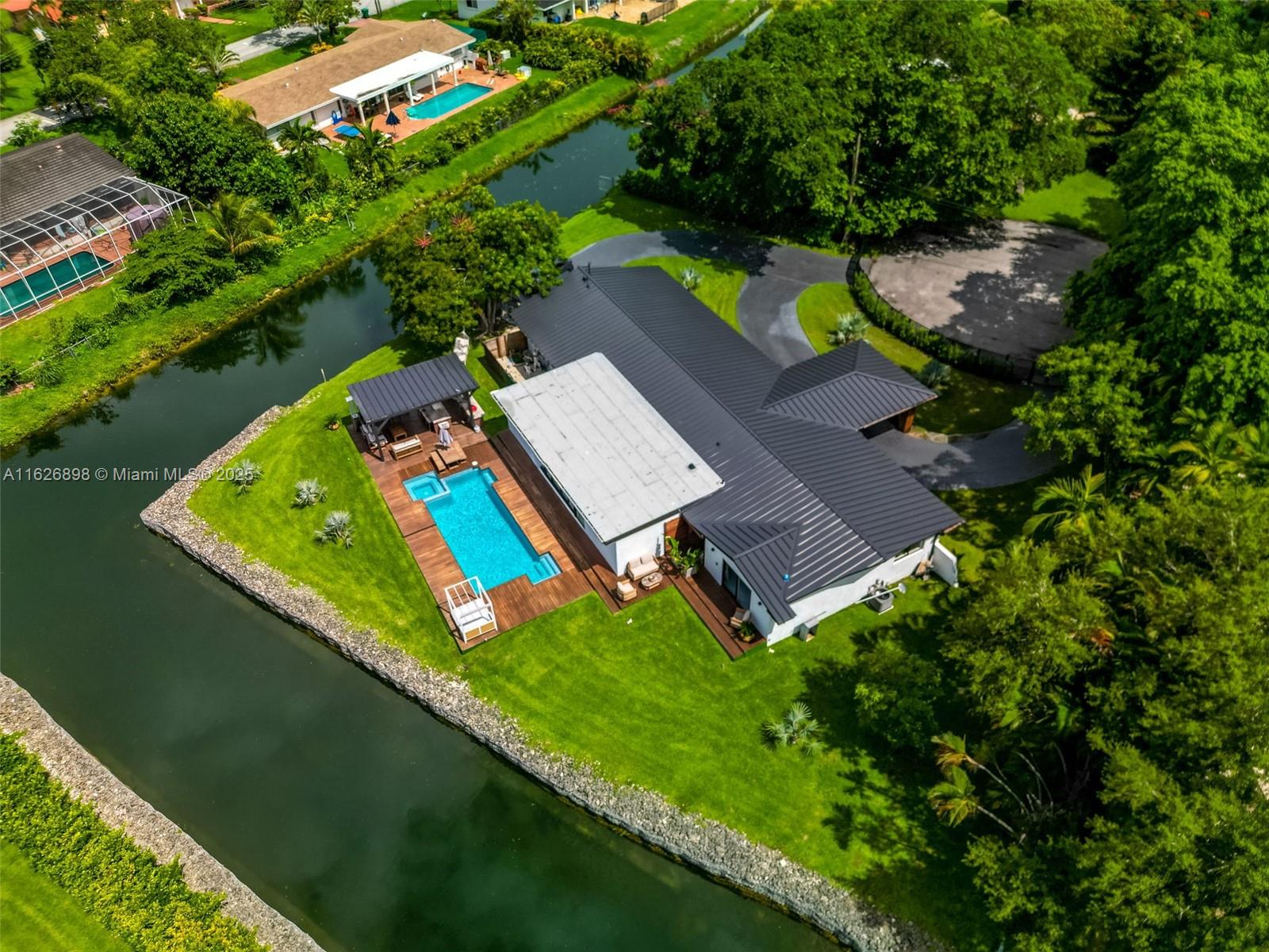 FAIRMONT ACRES SEC 1 - Residential