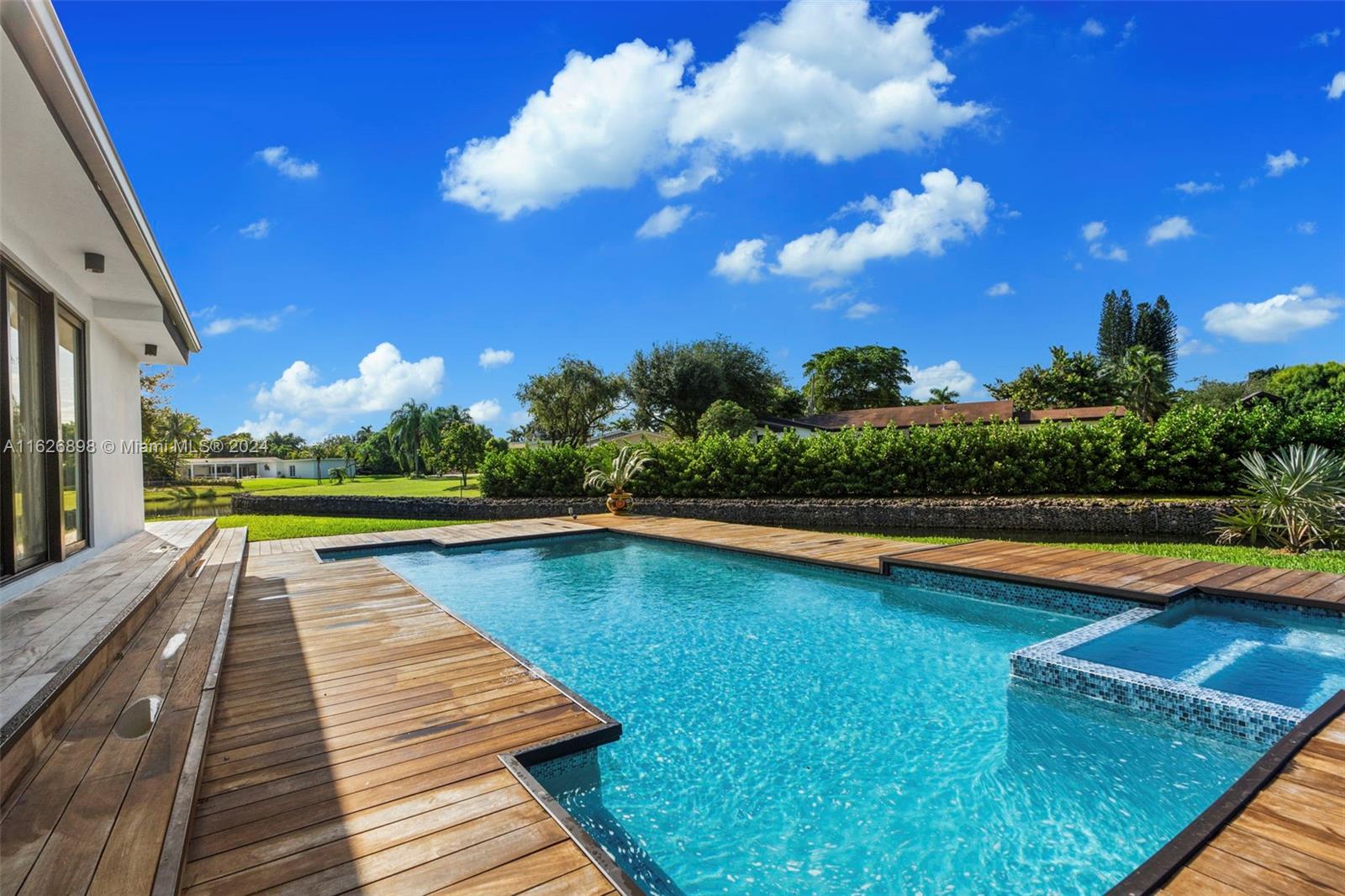 FAIRMONT ACRES SEC 1 - Residential
