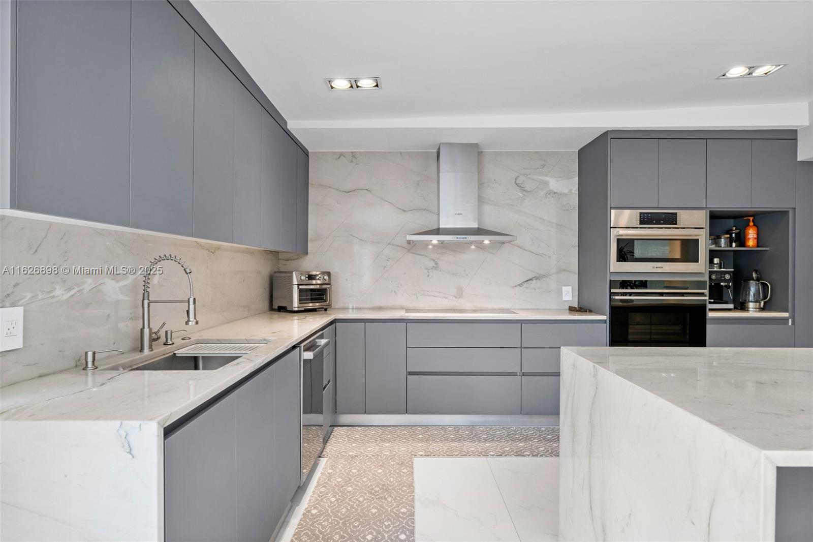 FAIRMONT ACRES SEC 1 - Residential