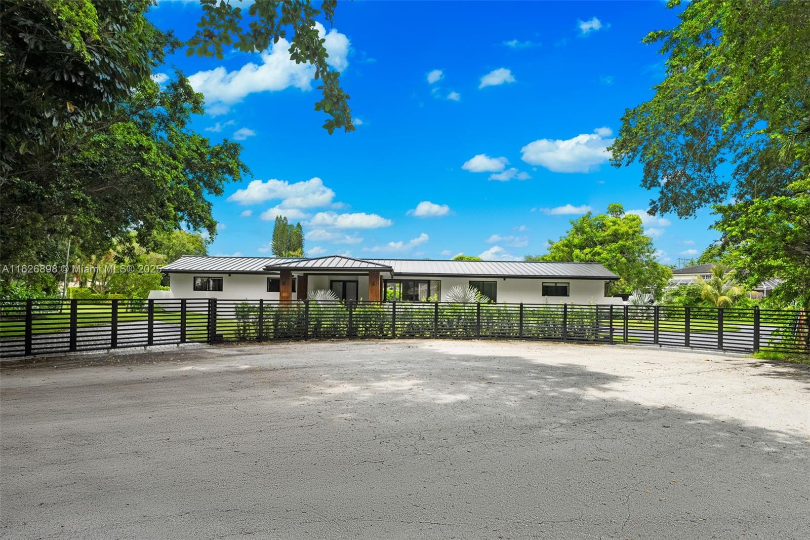 FAIRMONT ACRES SEC 1 - Residential