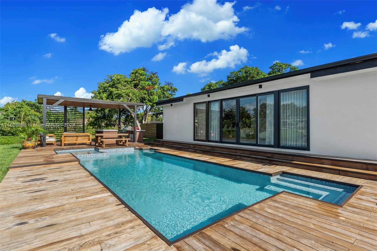 FAIRMONT ACRES SEC 1 - Residential