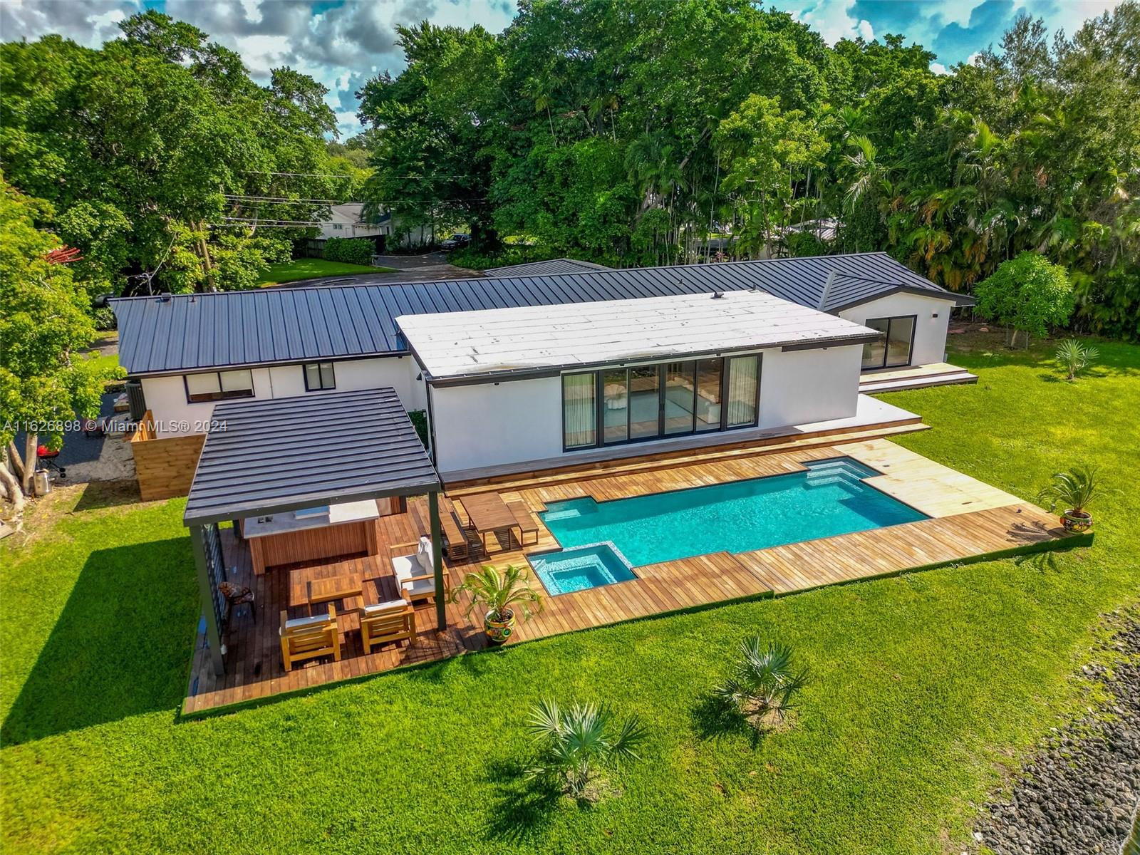 FAIRMONT ACRES SEC 1 - Residential