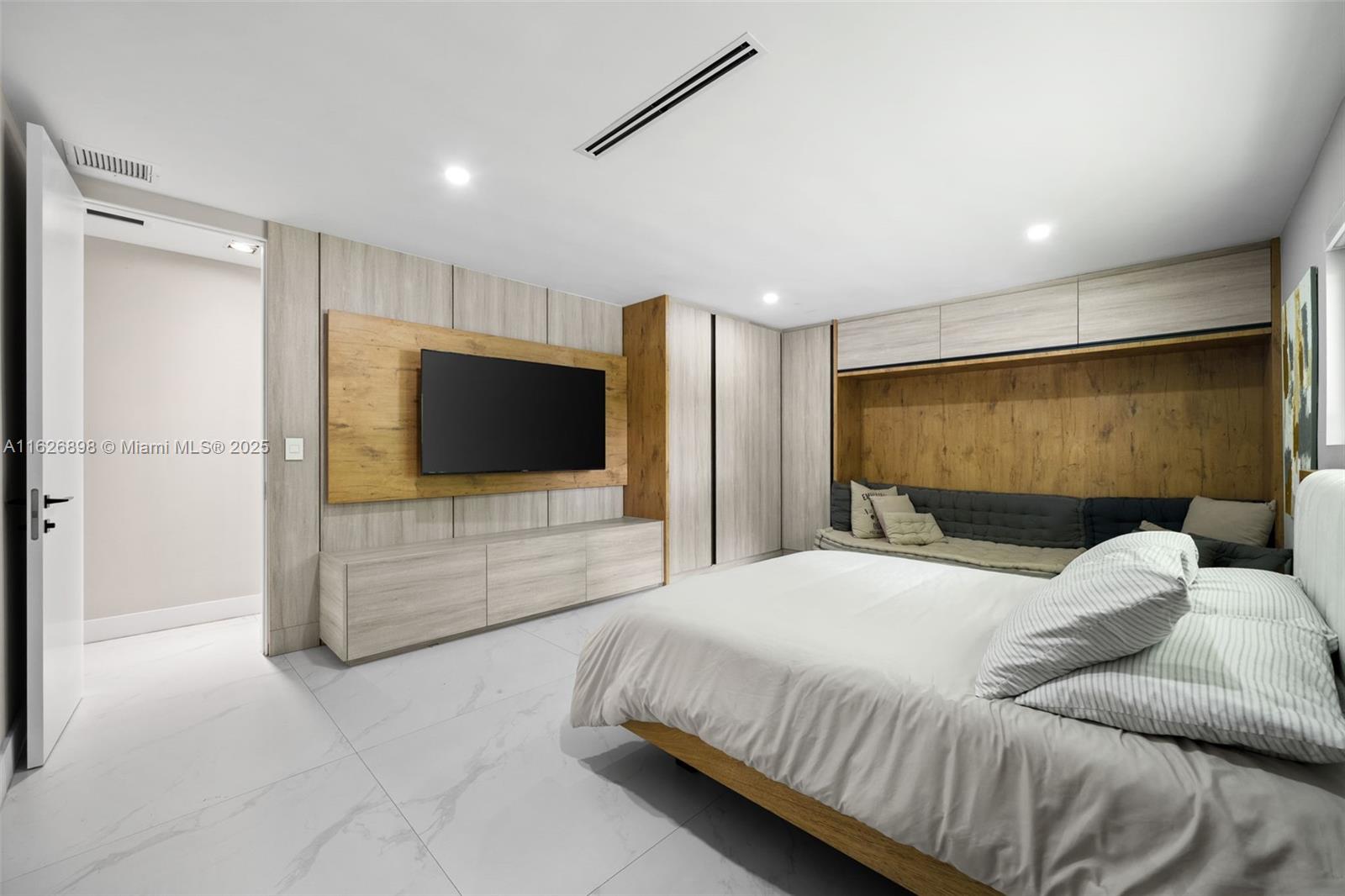 FAIRMONT ACRES SEC 1 - Residential