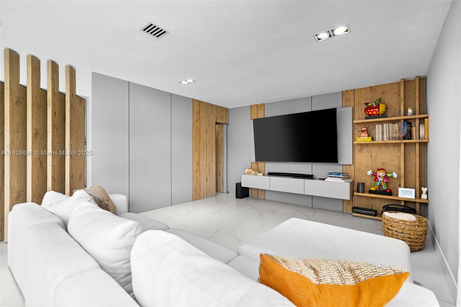 FAIRMONT ACRES SEC 1 - Residential