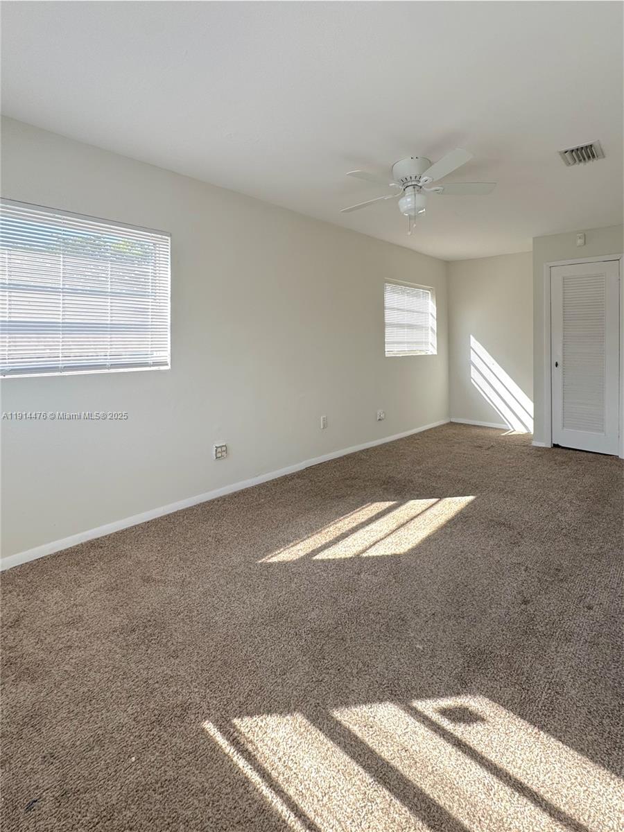 HOLLYWOOD LITTLE RANCHES - Residential Lease