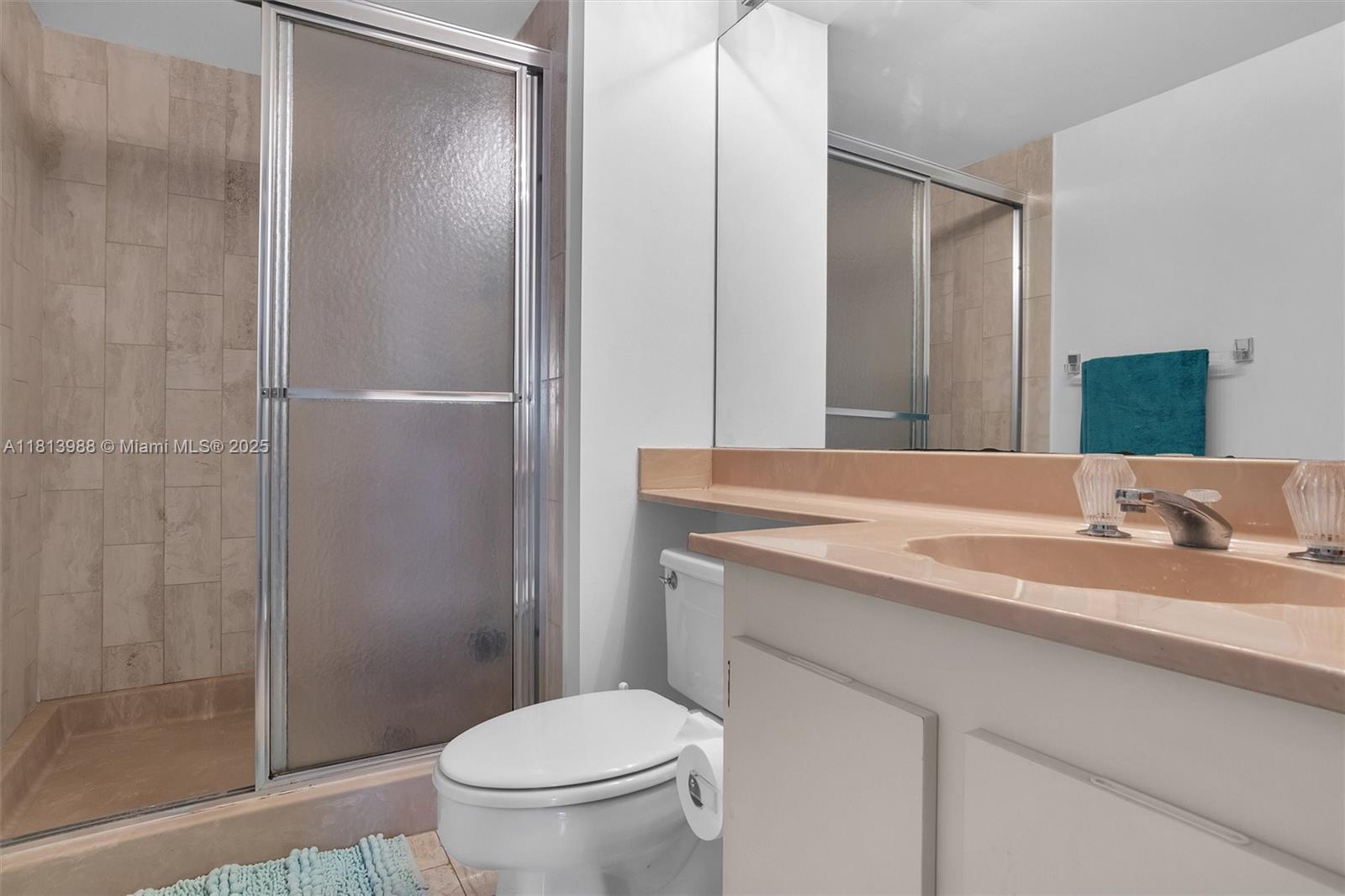 VENETIA CONDO - Residential Lease