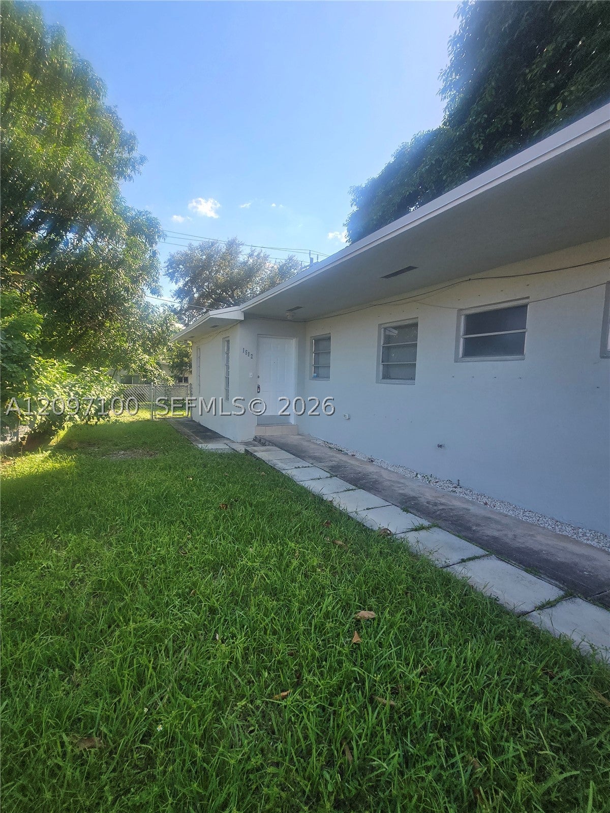 1512 NE 118th St 2