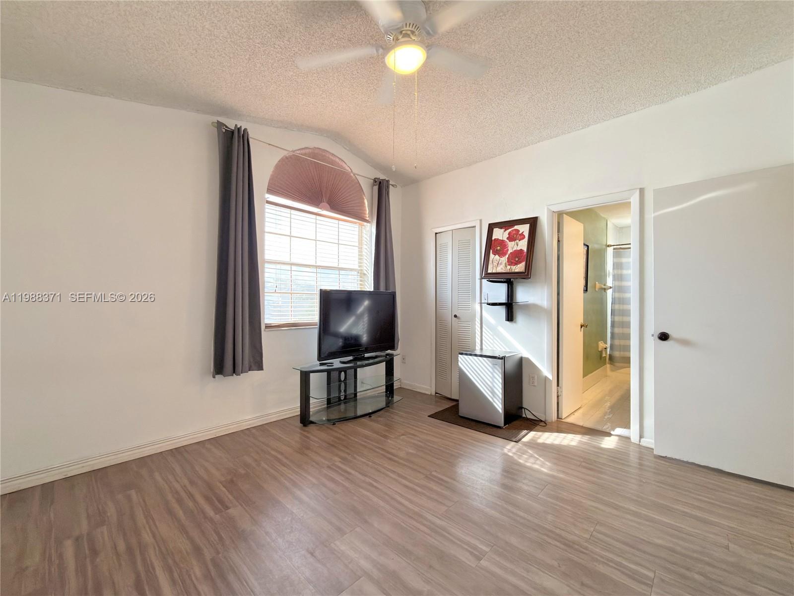 PAUL MARKS SUB - Residential