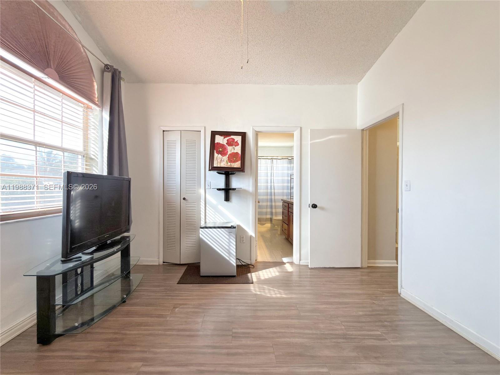 PAUL MARKS SUB - Residential