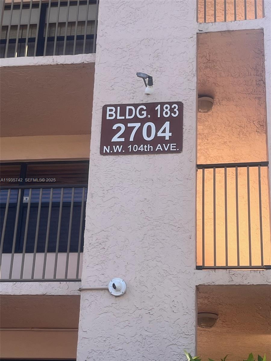 SUNRISE LAKES 183 CONDO - Residential