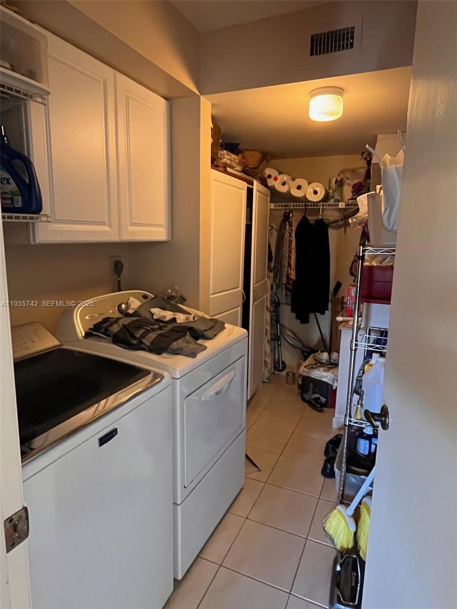 SUNRISE LAKES 183 CONDO - Residential