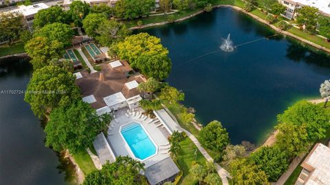 A home in Lauderdale Lakes