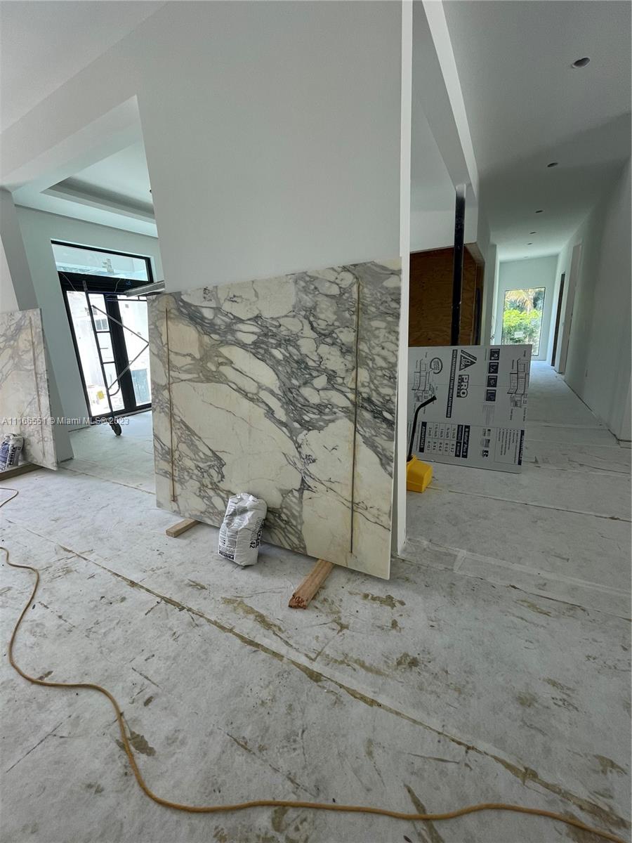 WILLIES WOODS - Residential