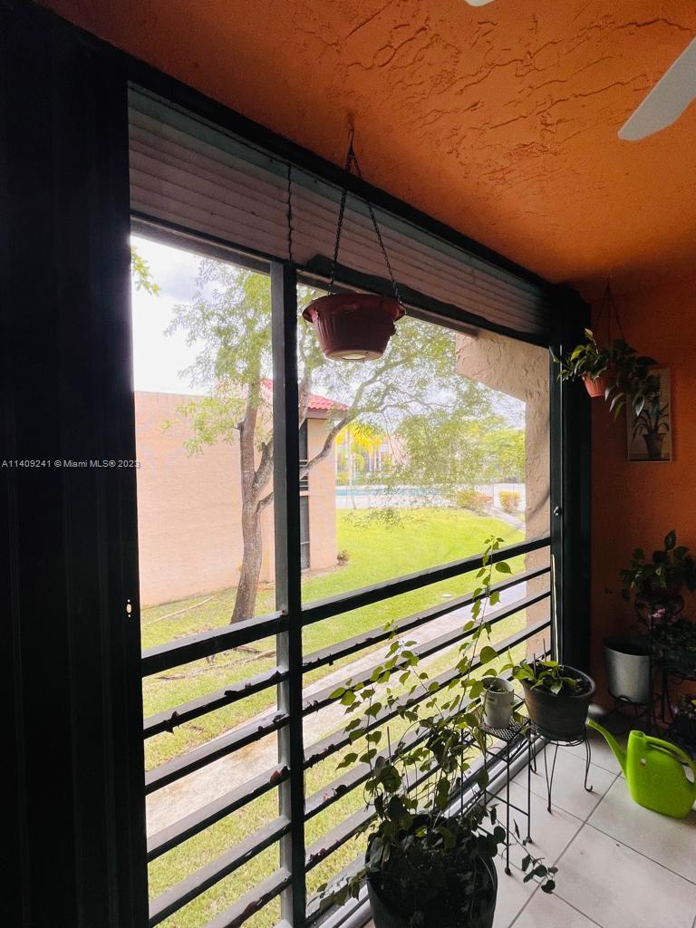 FAIRVIEW OF CALF CL CONDO - Residential