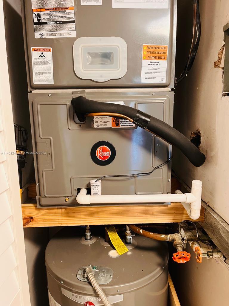 FAIRVIEW OF CALF CL CONDO - Residential