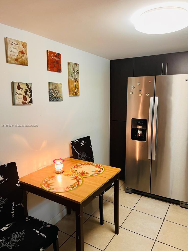 FAIRVIEW OF CALF CL CONDO - Residential