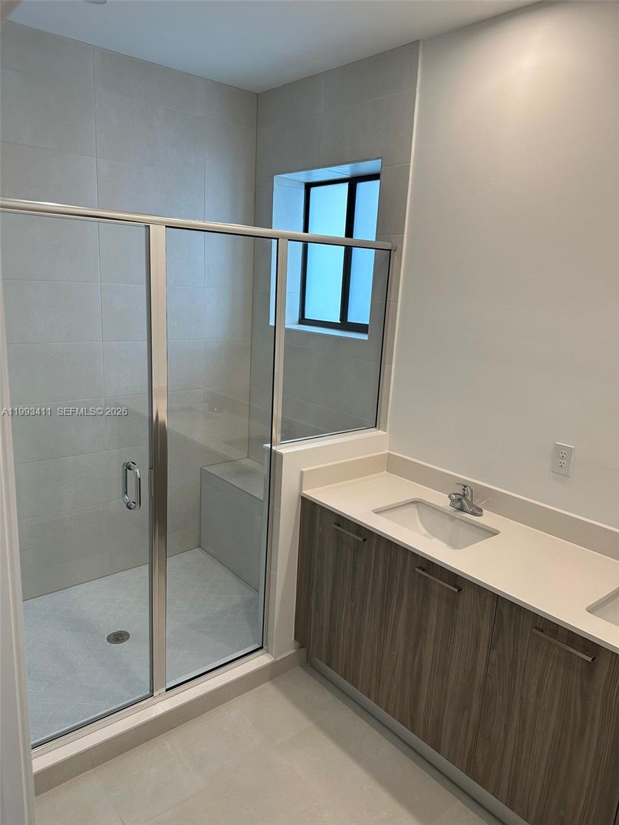 CENTURY GARDENS SOUTH - Residential Lease