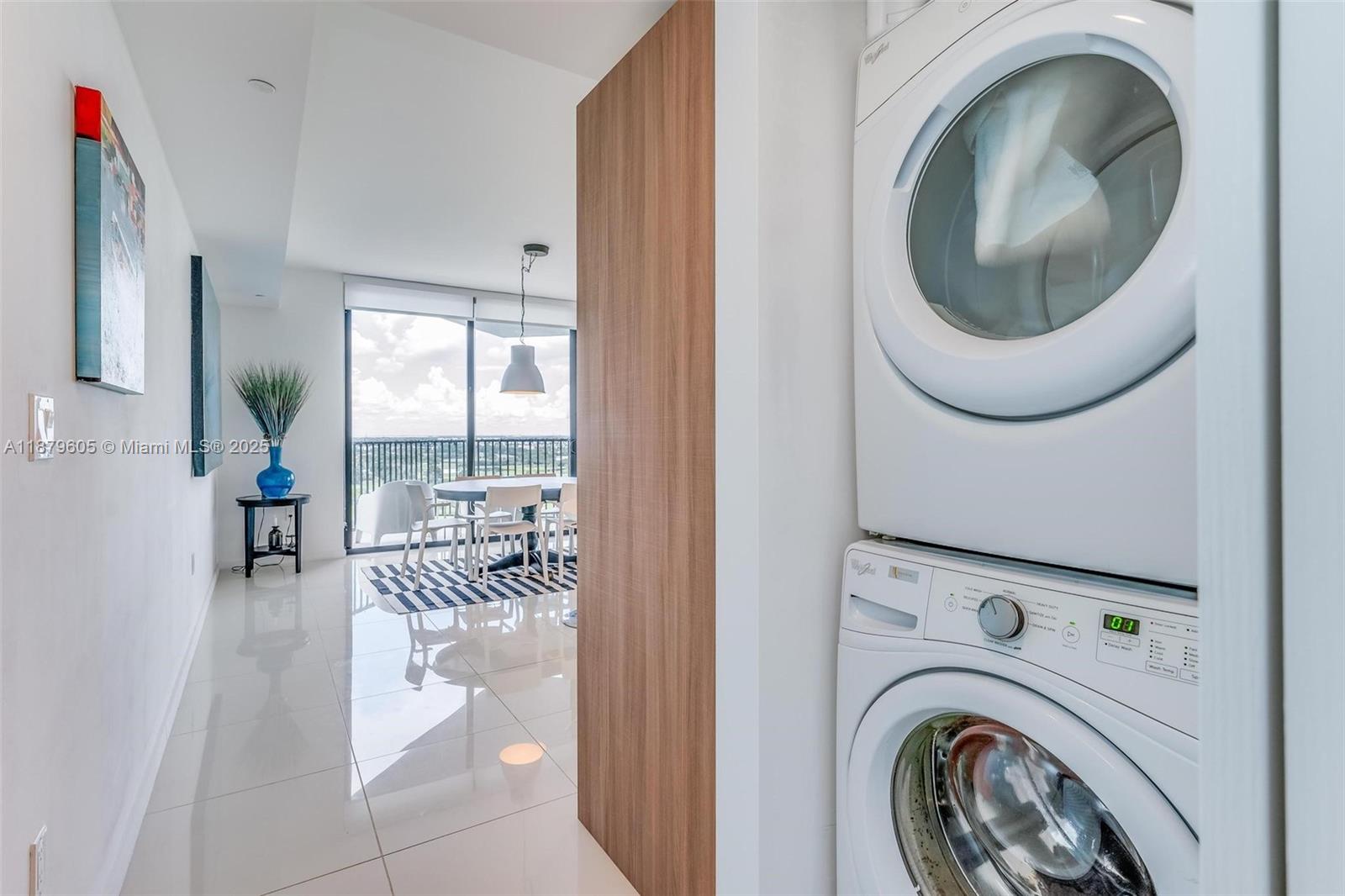 5252 PASEO CONDO - Residential