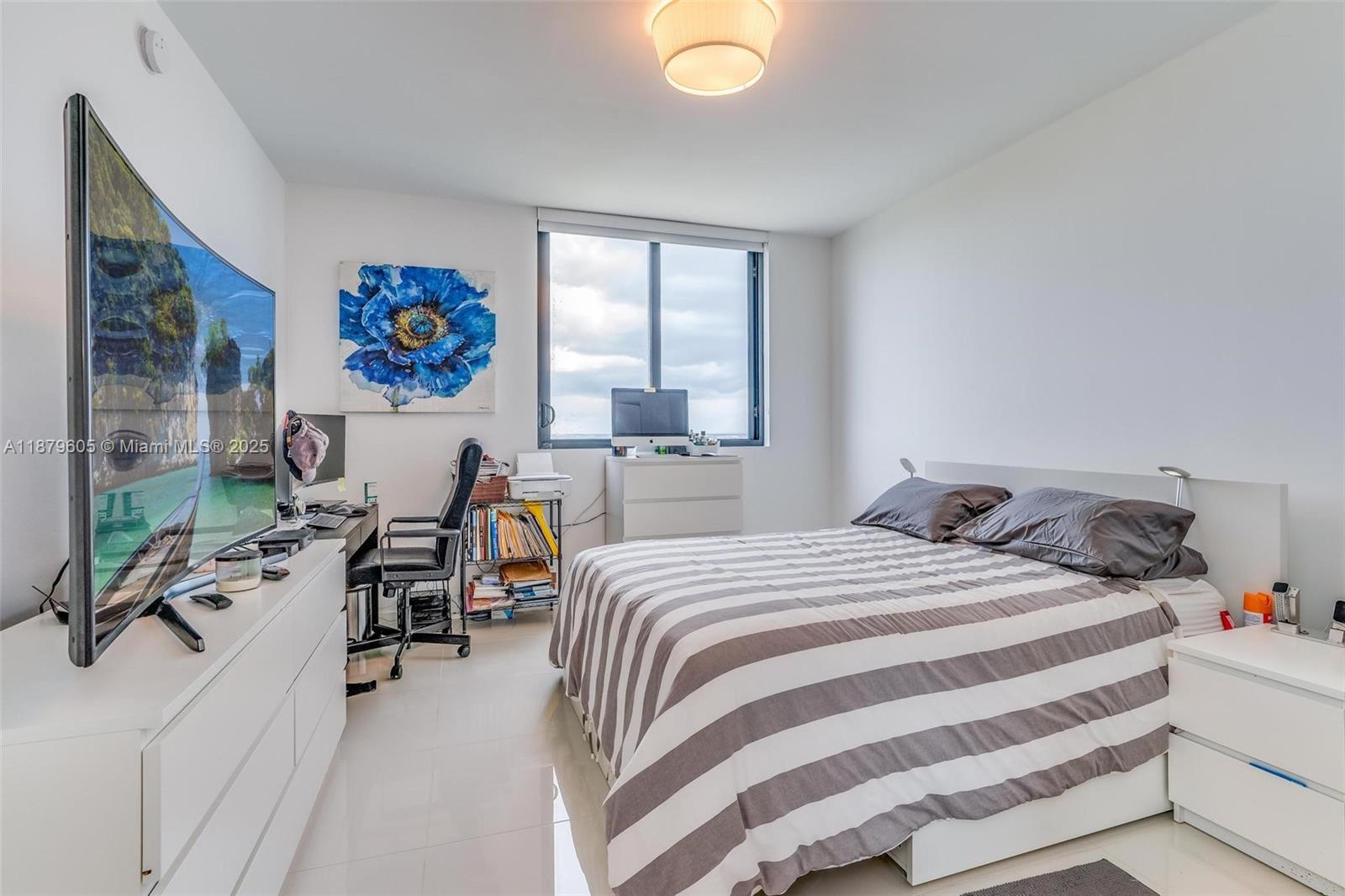 5252 PASEO CONDO - Residential