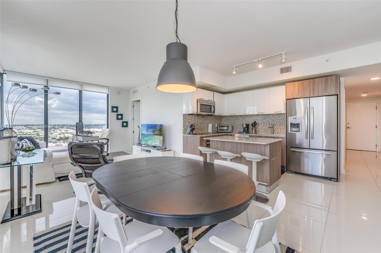 5252 PASEO CONDO - Residential