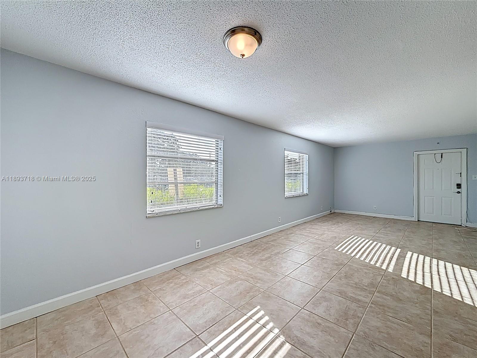 WILTON VILLAGE CONDO - Residential Lease