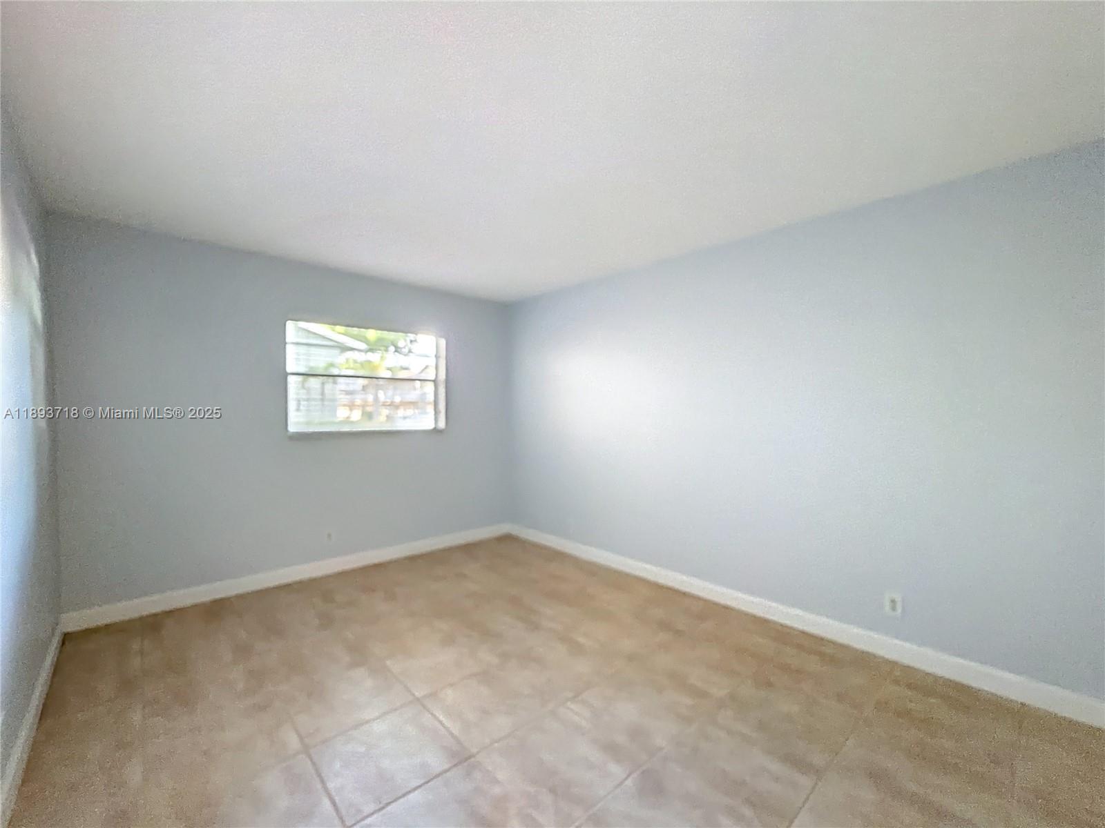 WILTON VILLAGE CONDO - Residential Lease