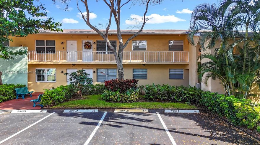 This charming first floor, 2-bedroom, 1-bathroom home located in the vibrant community of Wilton Manors, FL, is available for rent at $2,000.00 per month. This property features a refreshing pool, perfect for relaxation or entertaining guests. The bright, airy corner location allows for plenty of natural light throughout.
Enjoy the convenience of two parking spots and an unbeatable location where you can walk to Wilton Drive’s restaurants, shops, and nightlife. Offering both comfort and accessibility, this home is an ideal choice for renters looking to experience the best of Wilton Manors and Florida living.