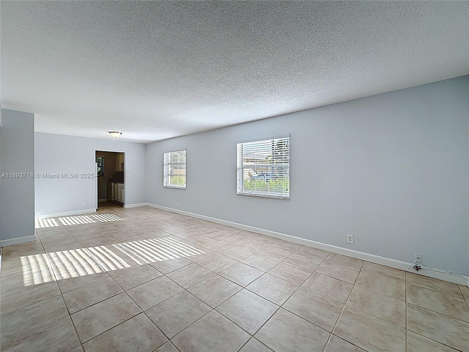 WILTON VILLAGE CONDO - Residential Lease