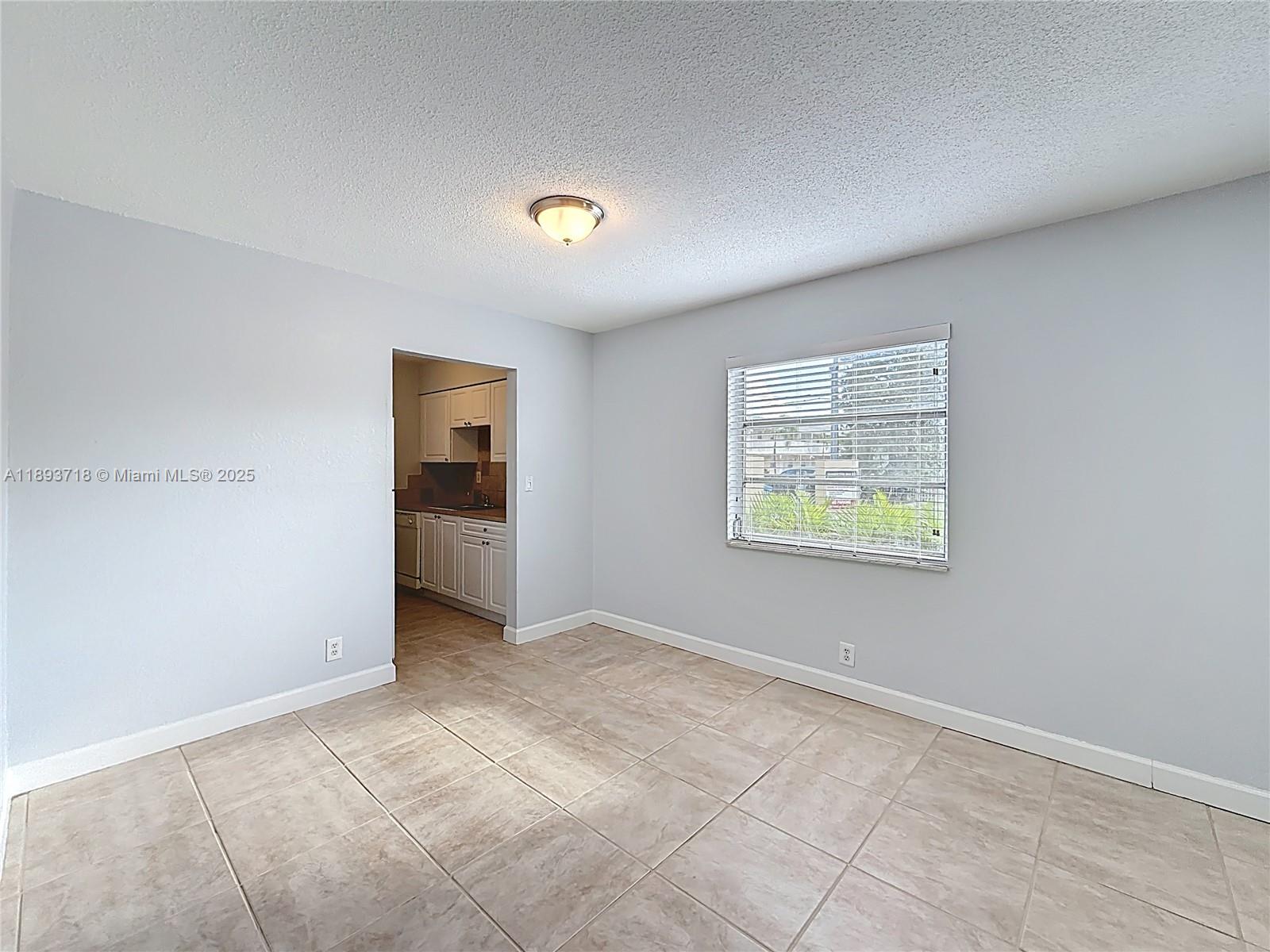 WILTON VILLAGE CONDO - Residential Lease