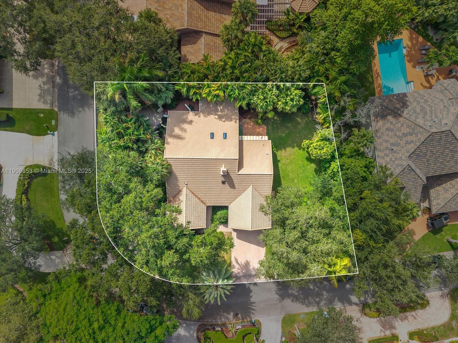 LAGO MAR COLONY - Residential