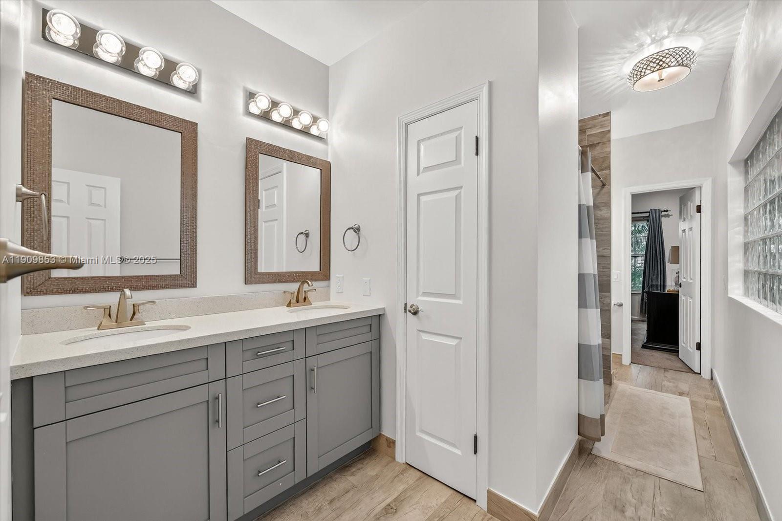 LAGO MAR COLONY - Residential