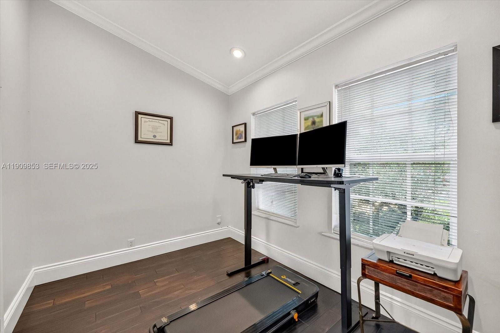 LAGO MAR COLONY - Residential