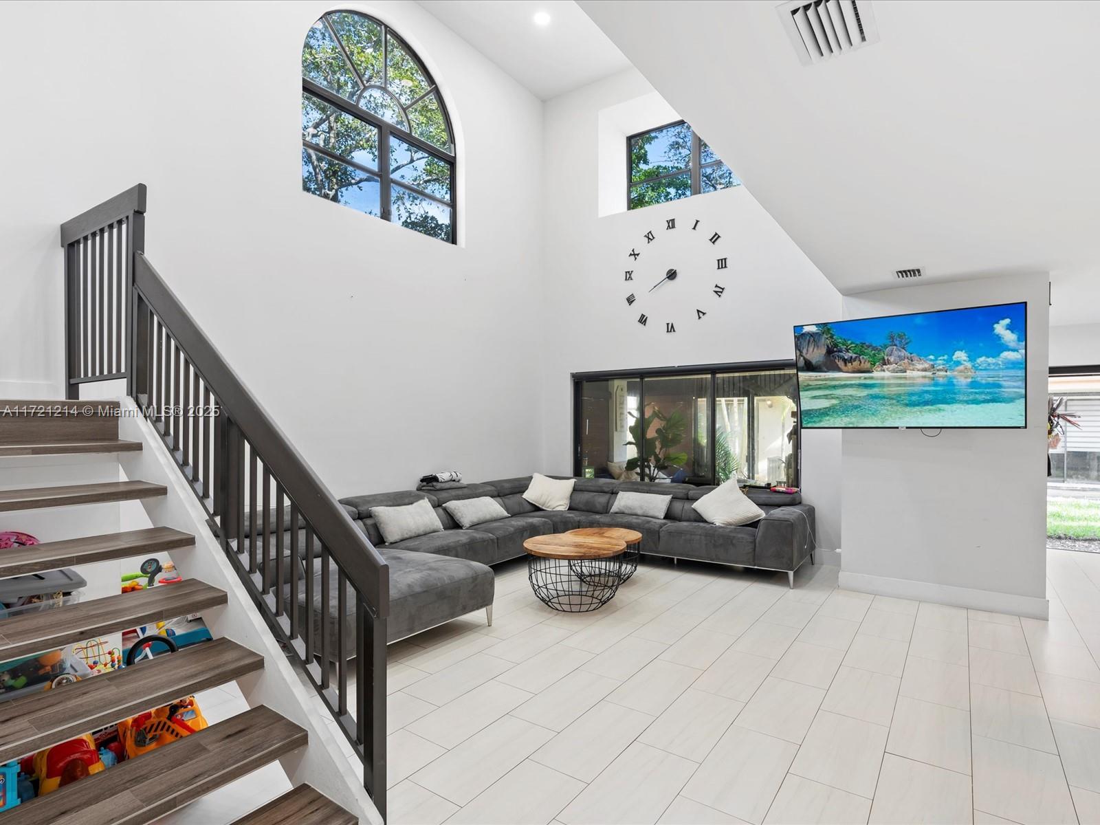 3400 Emerald Oaks Dr 801, Hollywood, Broward County, Florida - 2 Bedrooms  
3 Bathrooms - 