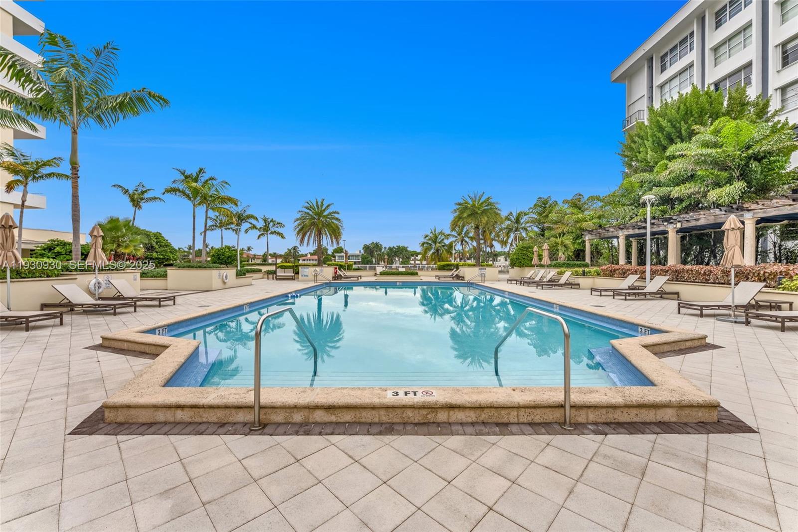 5600 CONDO - Residential Lease