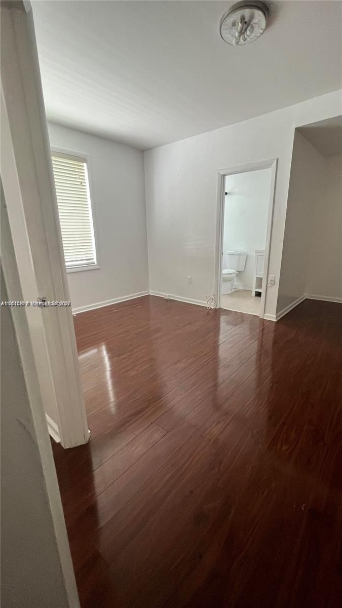 THE ELAINE CONDO - Residential