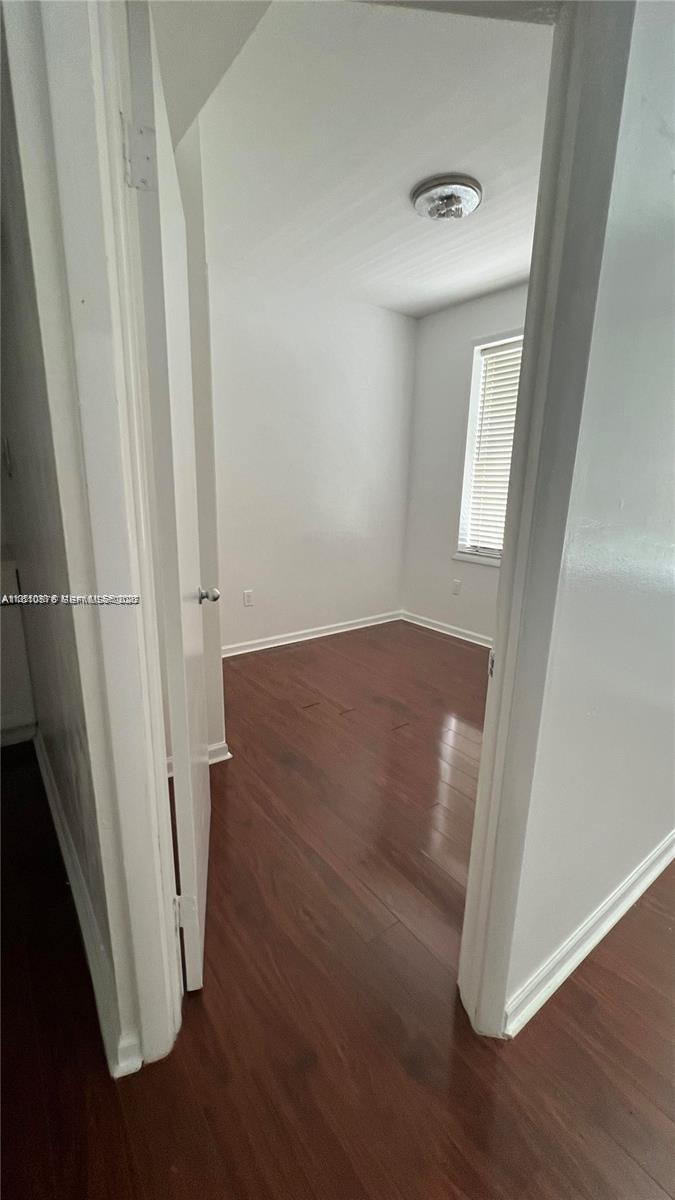 THE ELAINE CONDO - Residential