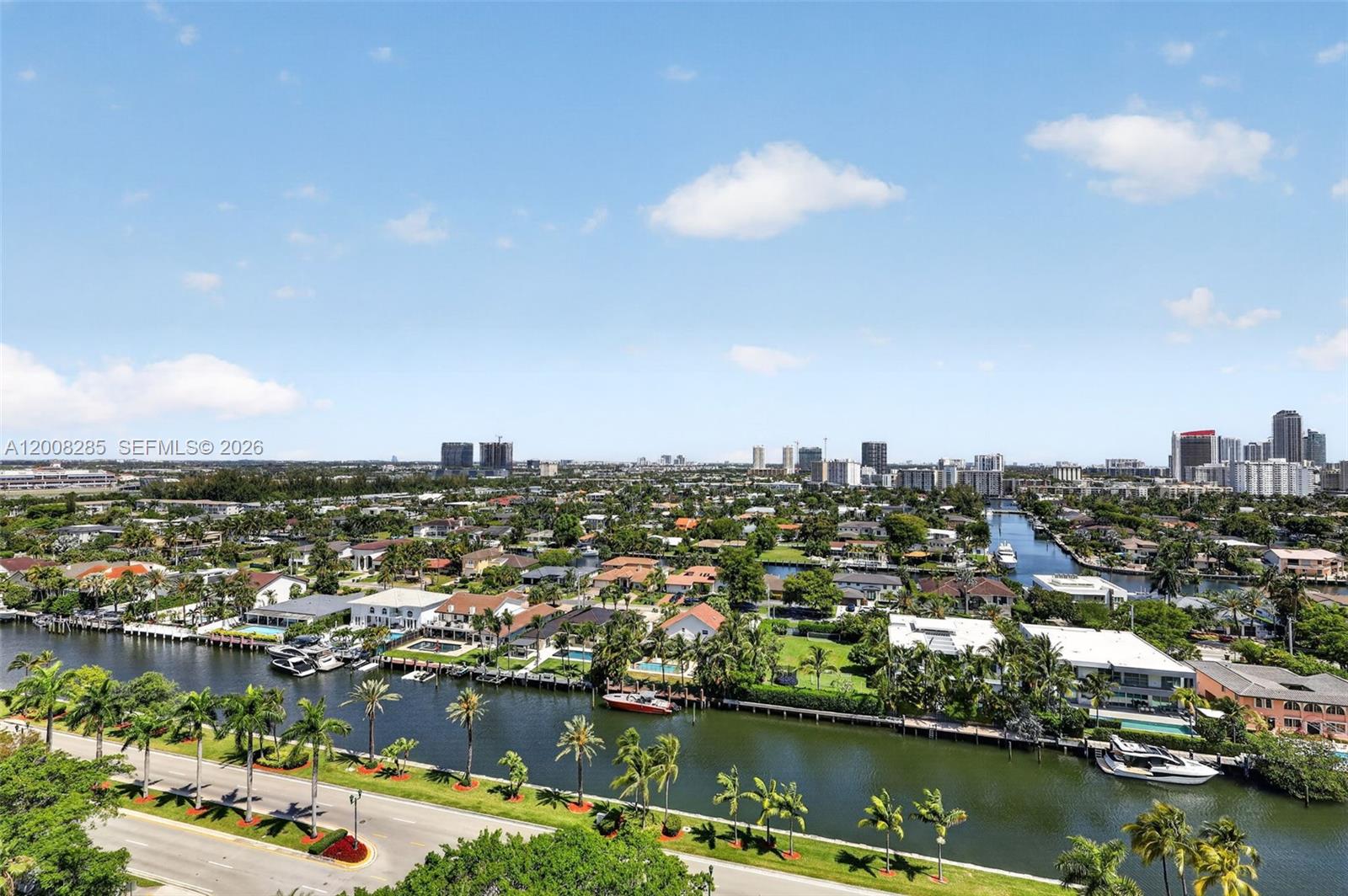 HARBORSIDE AT THE WATERWA - Residential