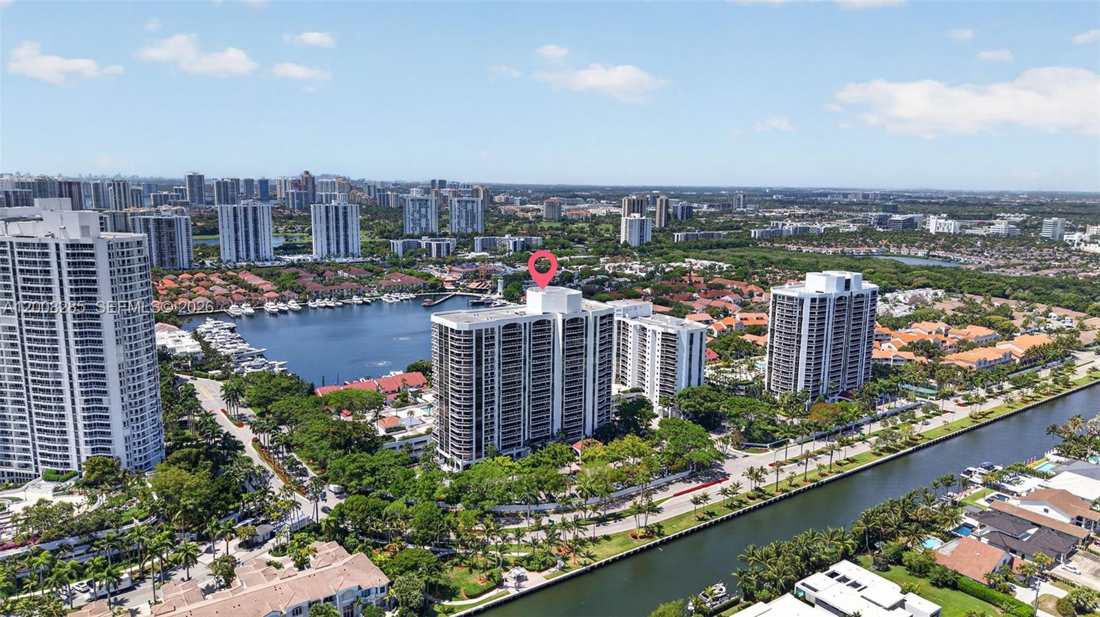 HARBORSIDE AT THE WATERWA - Residential