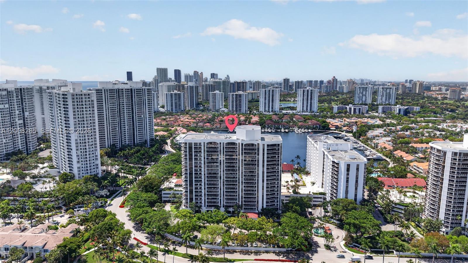 HARBORSIDE AT THE WATERWA - Residential