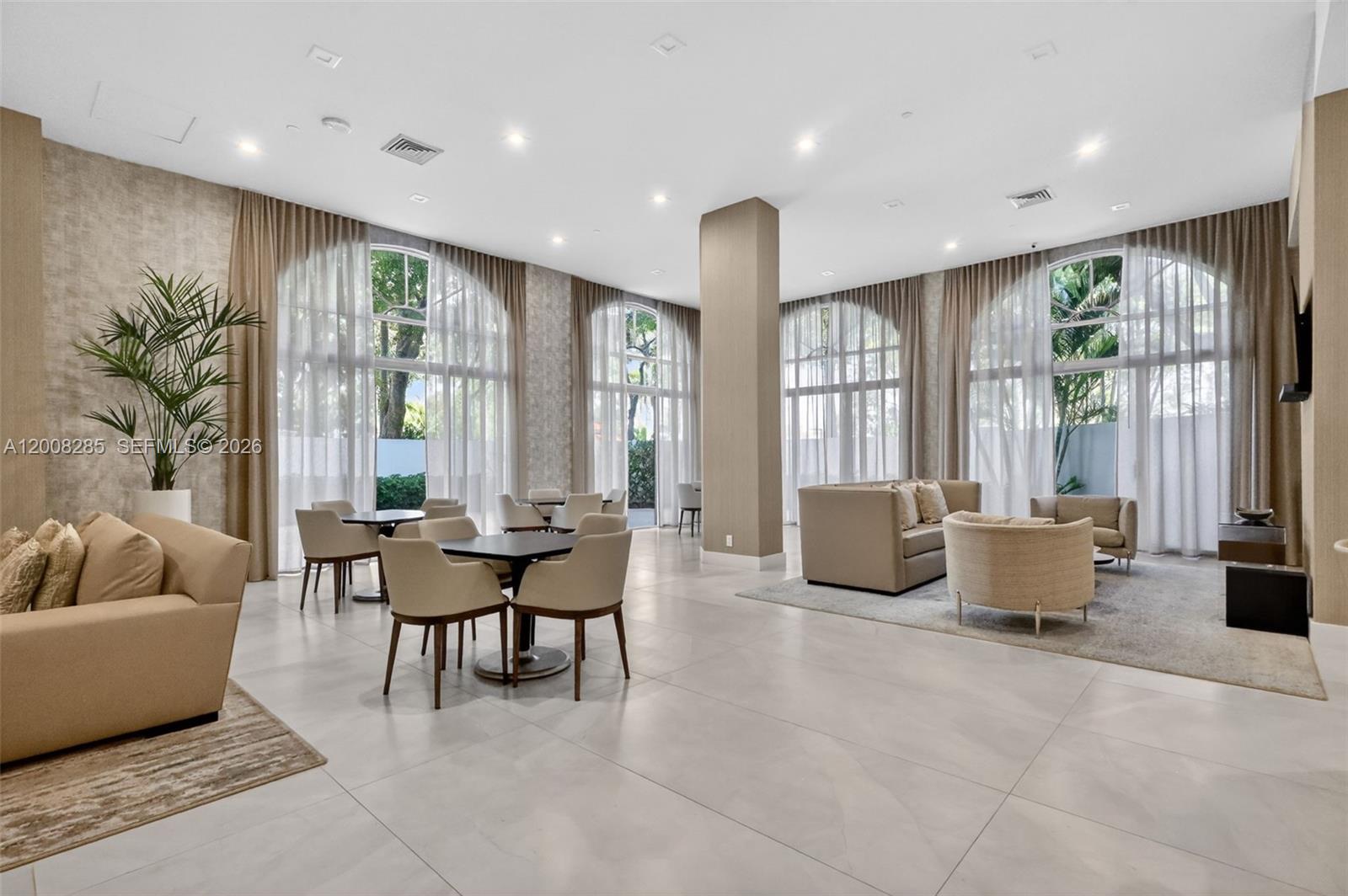 HARBORSIDE AT THE WATERWA - Residential
