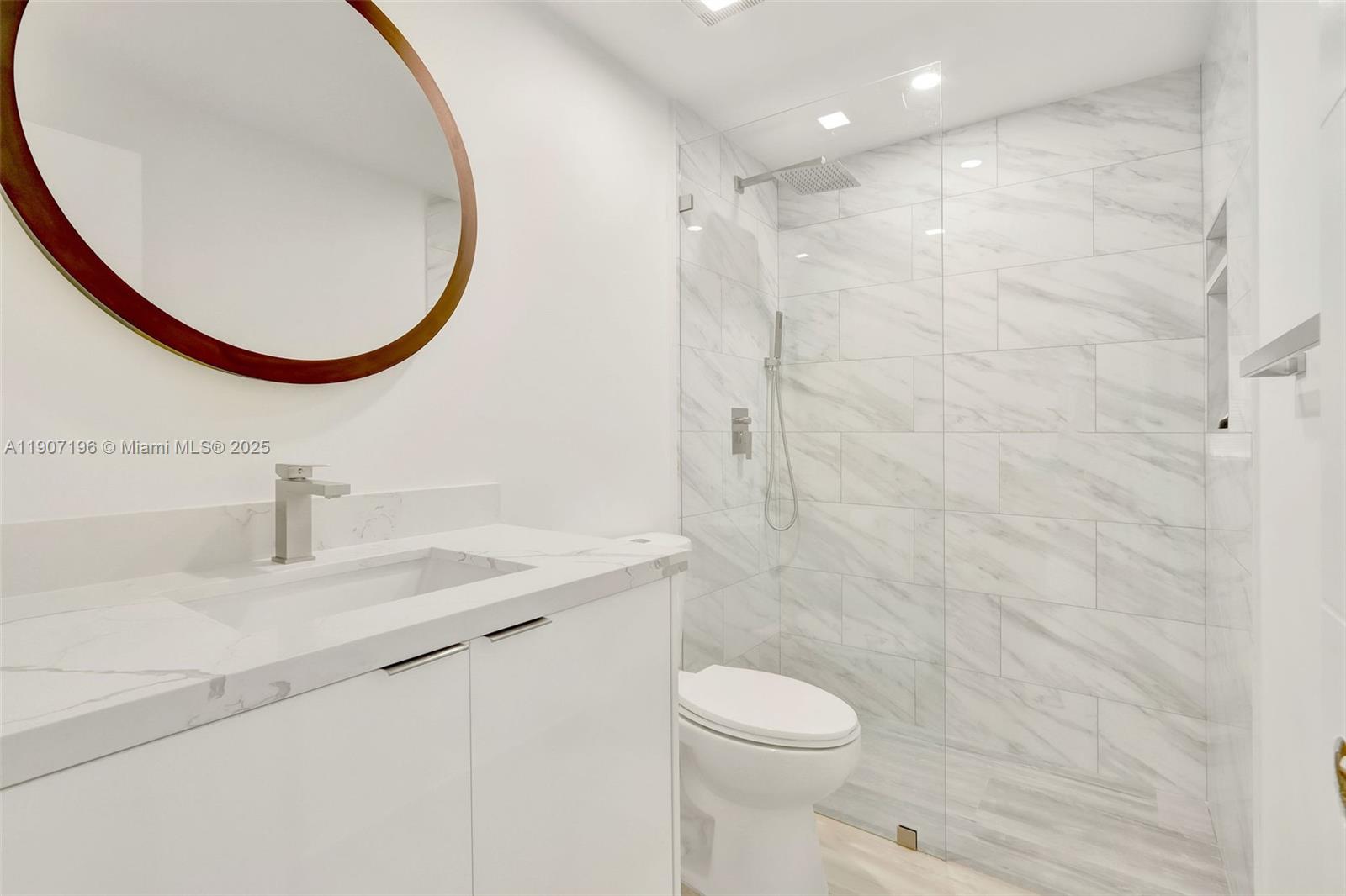 BRIAR BAY TOWNHOUSE EST - Residential Lease