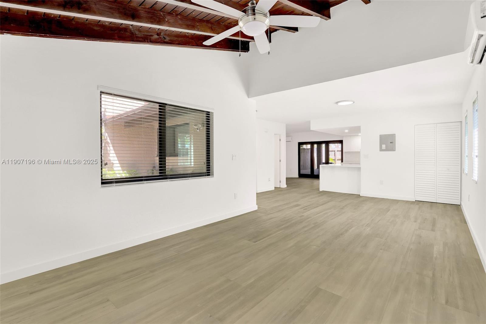 BRIAR BAY TOWNHOUSE EST - Residential Lease