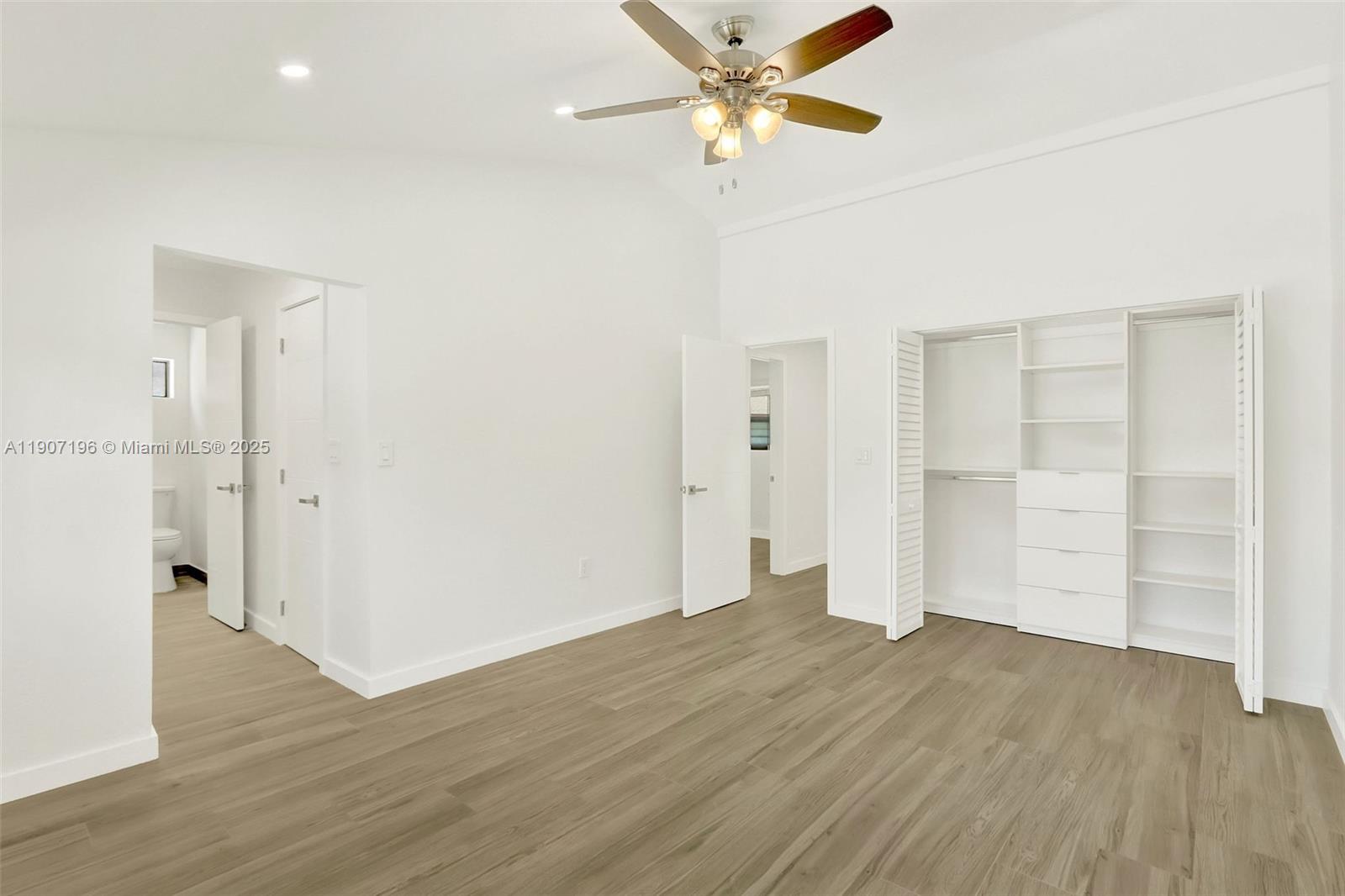 BRIAR BAY TOWNHOUSE EST - Residential Lease